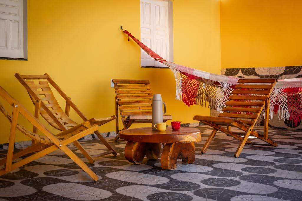 Rede de descanso da Casa Amarela para curtir dias de lazer em Alcobaça-BA